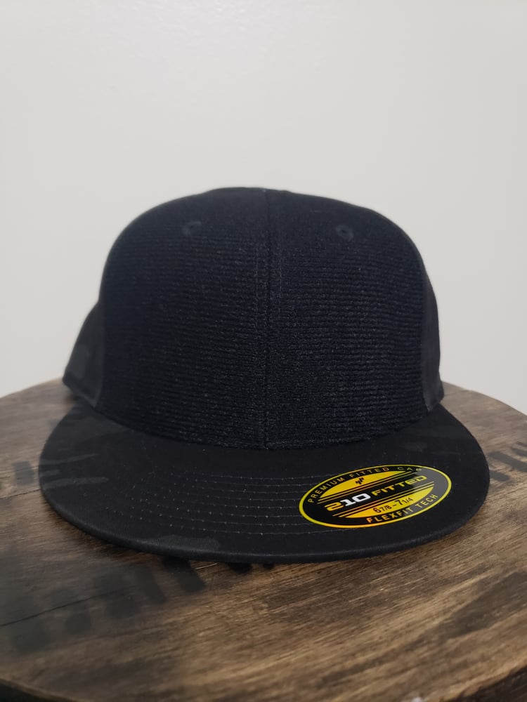 Image of Multicam black flex fit patch hat 
