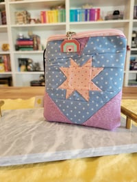 Image 1 of Starry Heart padded zipper bag