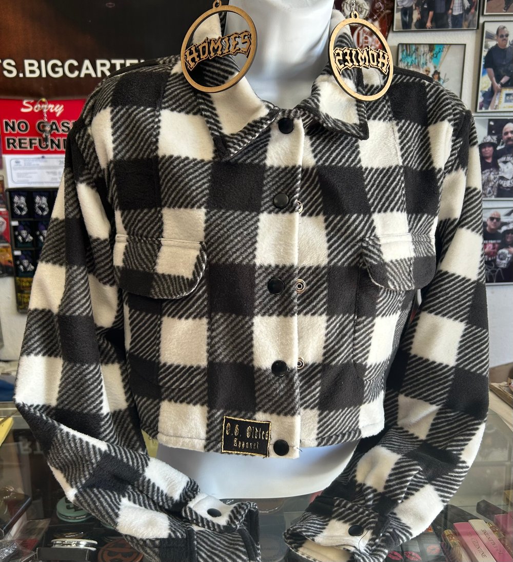 Crop tops  flannel shirts