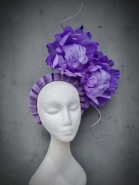 Image 2 of 'Scarlette' in purples