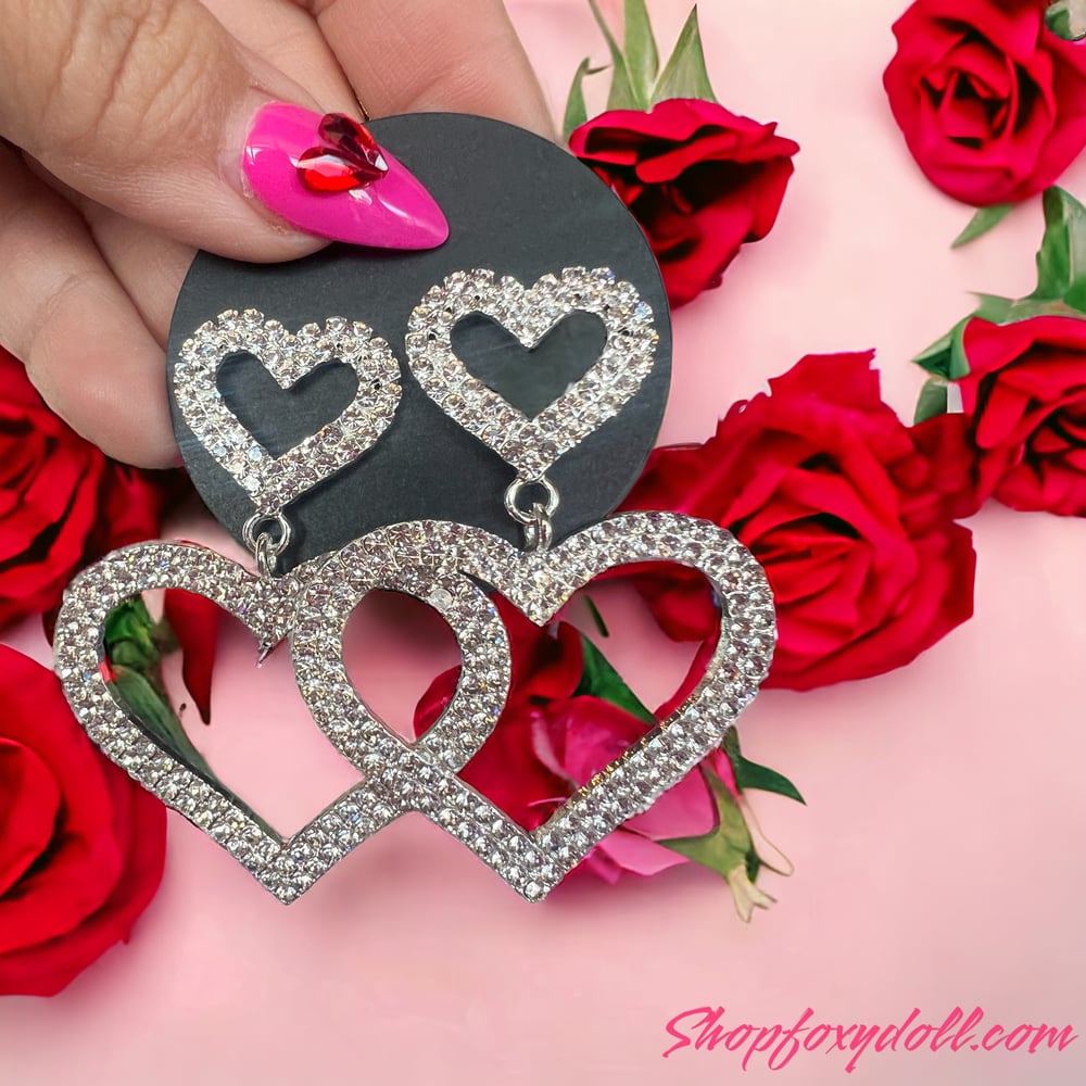 Large rhinestone heart earrings 