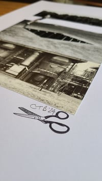 Image 2 of 'Industry Standard'