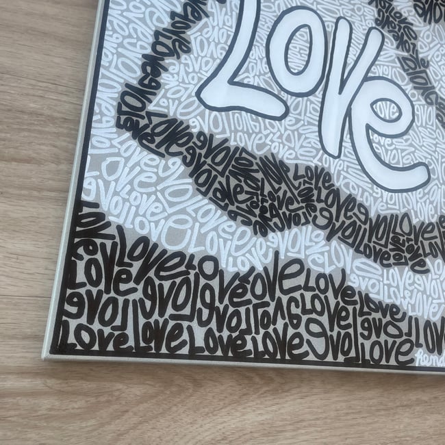 20” x 20” 🖤🤍 “Love” Canvas
