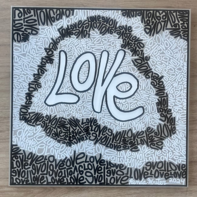 20” x 20” 🖤🤍 “Love” Canvas