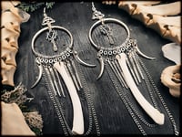 Image 4 of Shalimaár - long bone earrings in 2 colors