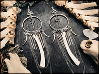 Image 4 of Shalimaár 1 - witch bone earrings