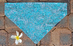 Image of Turquoise Paisley Haze in Ashleigh Design
