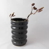 Image 3 of vase