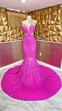 Image 4 of Pink Paradise