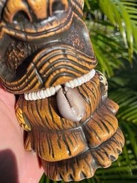 Image 3 of Wahoo Tiki Mug - Cowry & Puka Shell Necklace