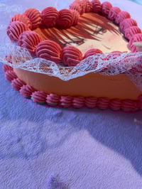 Image 2 of Smitten kitten