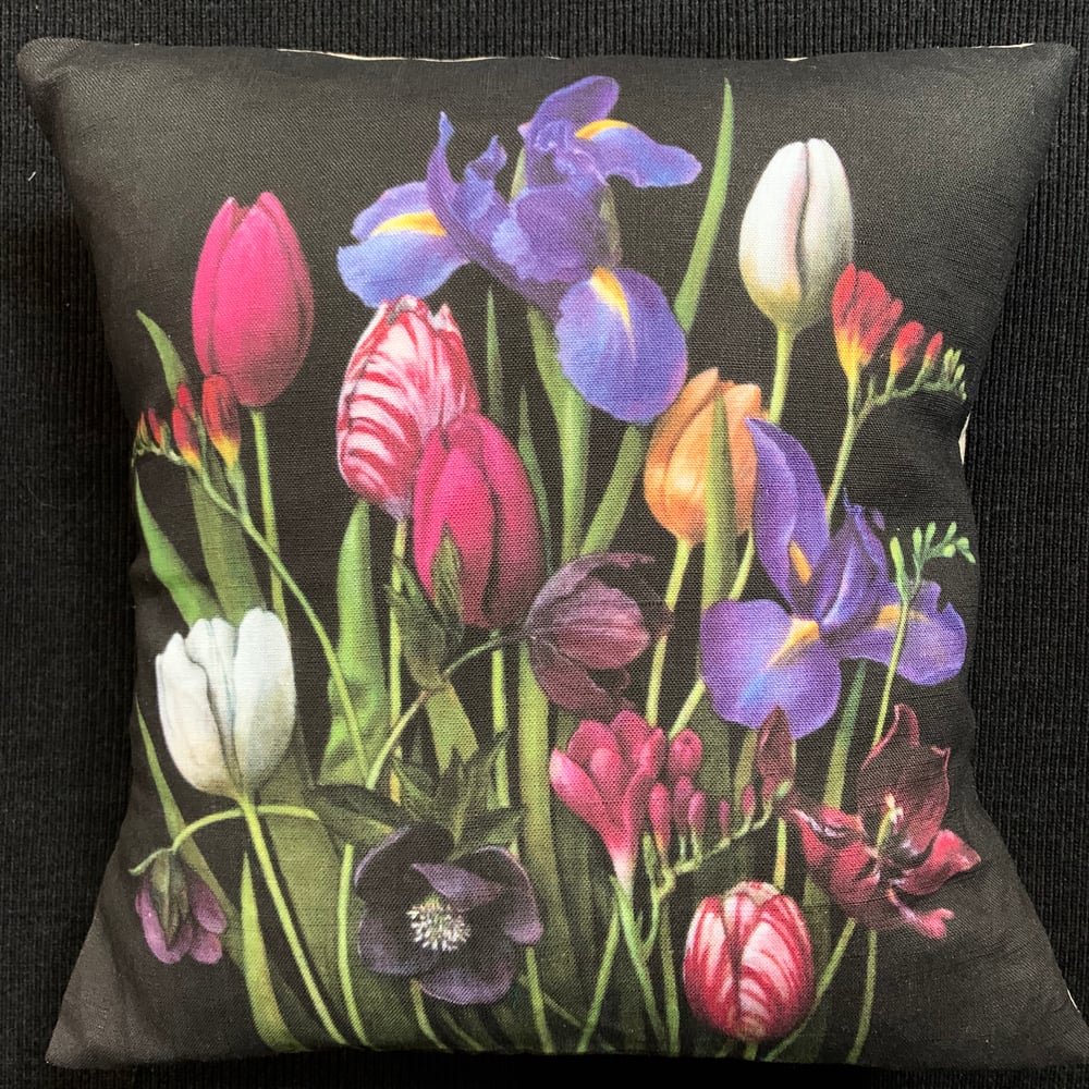 Image of Linen Floral Cushion