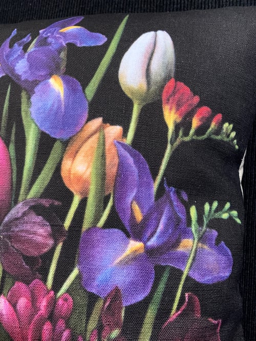 Image of Linen Floral Cushion
