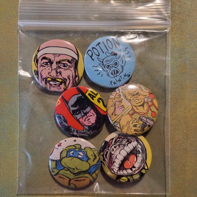 BUTTON MYSTERY BAGS