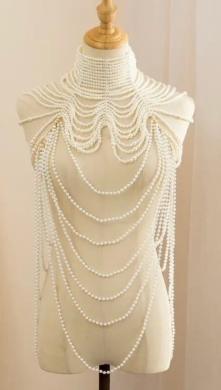 Image of Oksana pearl necklace