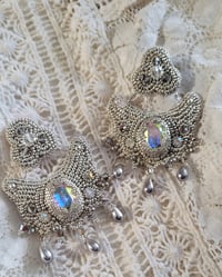 Image 2 of Boucles d'oreilles brodées DIAMONDS