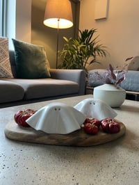 Image 2 of Ceramic ghost tea light | white, gloss 