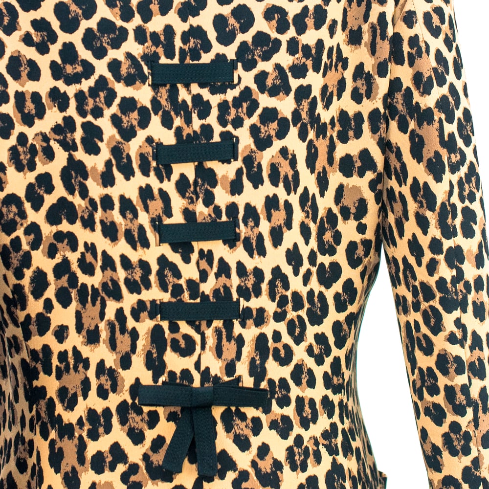 Image of Gianni Versace 1992 Runway Leopard Print Silk Blazer