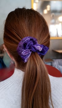 Image 3 of Wild pansy scrunchie 1