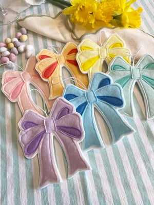Image of Felt Bow Decorations