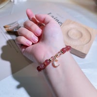 Image 2 of strawberry quartz bracelet 草莓晶月亮手链