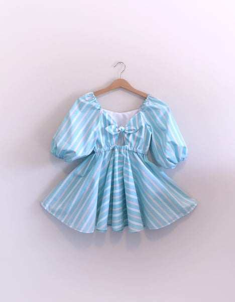 Image of Marshmallow Swirl Dress 6/7