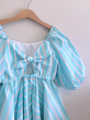 Image of Marshmallow Swirl Dress 6/7