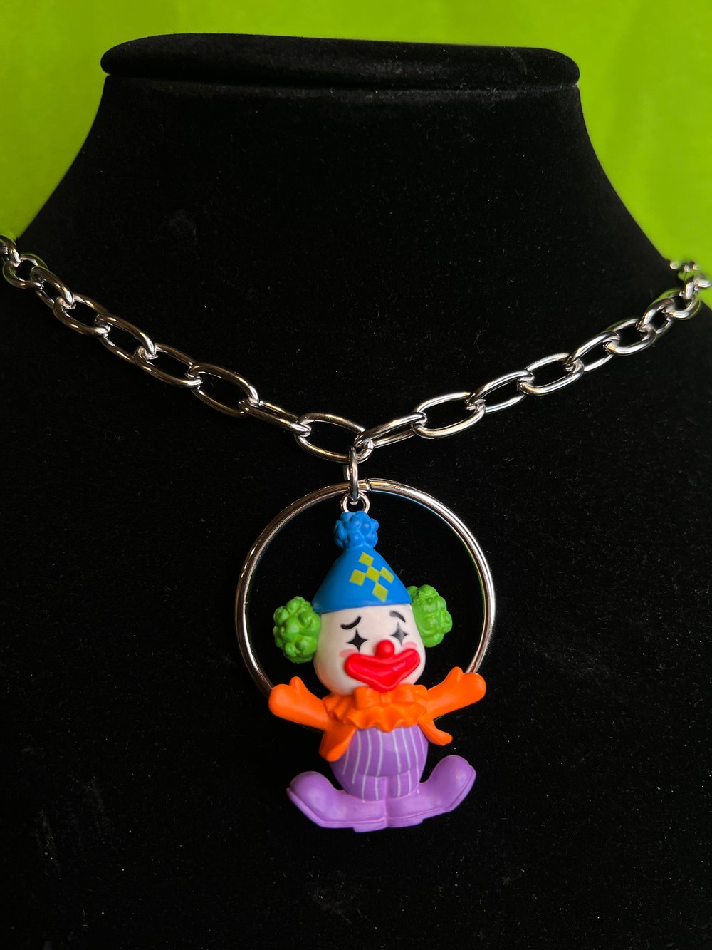 party clown choker