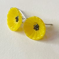 Image 1 of Golden Daisy Earrings