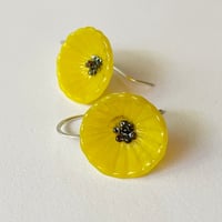 Image 4 of Golden Daisy Earrings