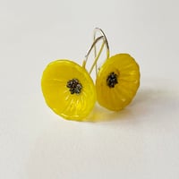 Image 5 of Golden Daisy Earrings