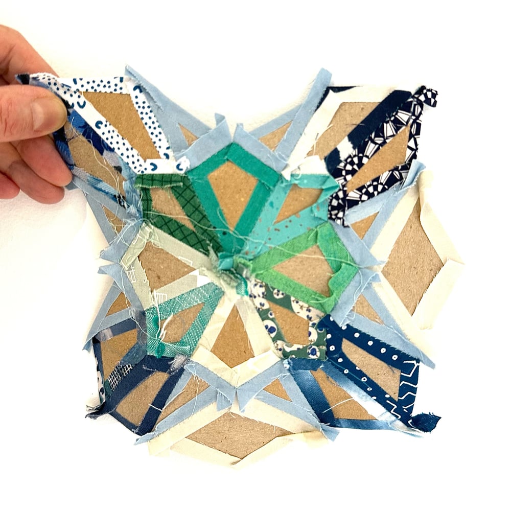 Image of Atelier EPP Quilt Templates and Fabric Kit