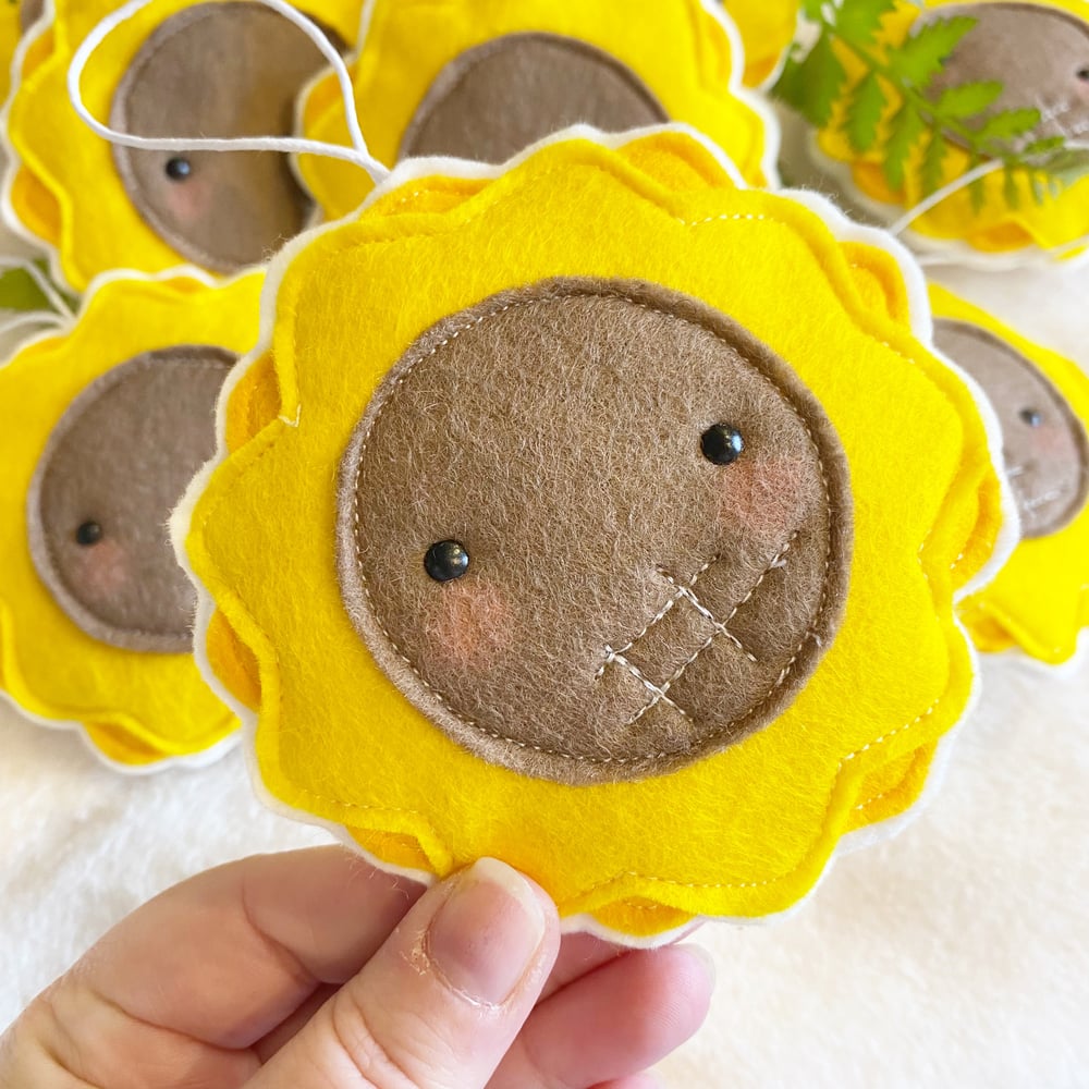 Image of Sunflower Decoration