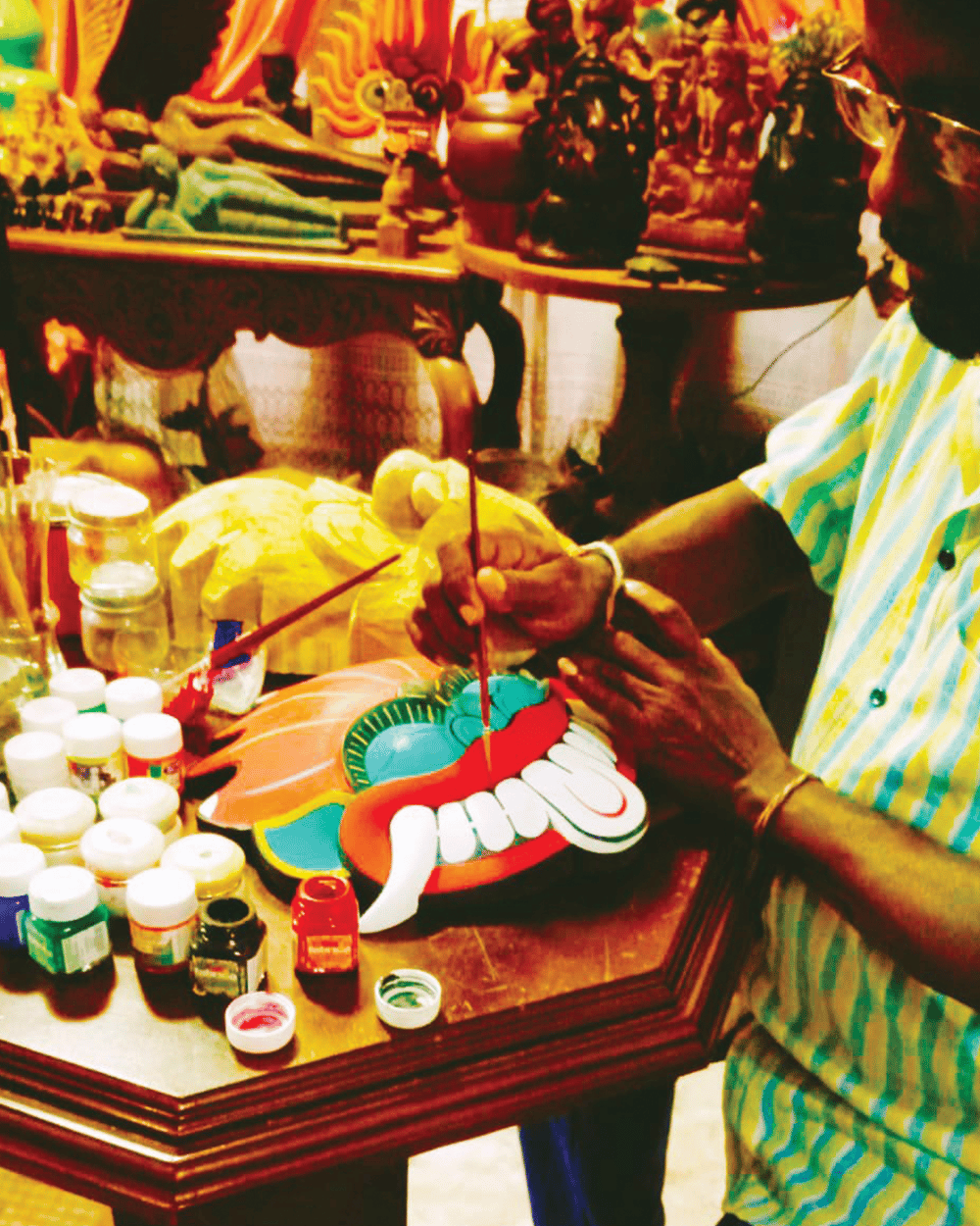 Kolam Wooden Mask 