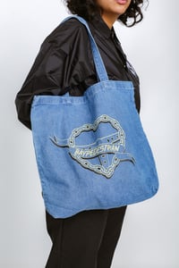 Image 5 of Loves Cruise tote