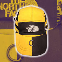 Image 2 of Black/Yellow NORTH FACE 5 panel hat (1/2)