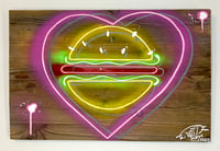 Image 1 of Holzbrett "Neon-Burger Love"