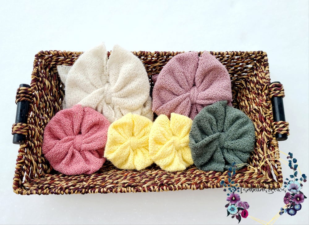 Image of Fuzzy Bows