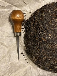 Image 2 of Old-Tree (Gu Shu) Cake "ONLY THE GOOD DIE YOUNG"