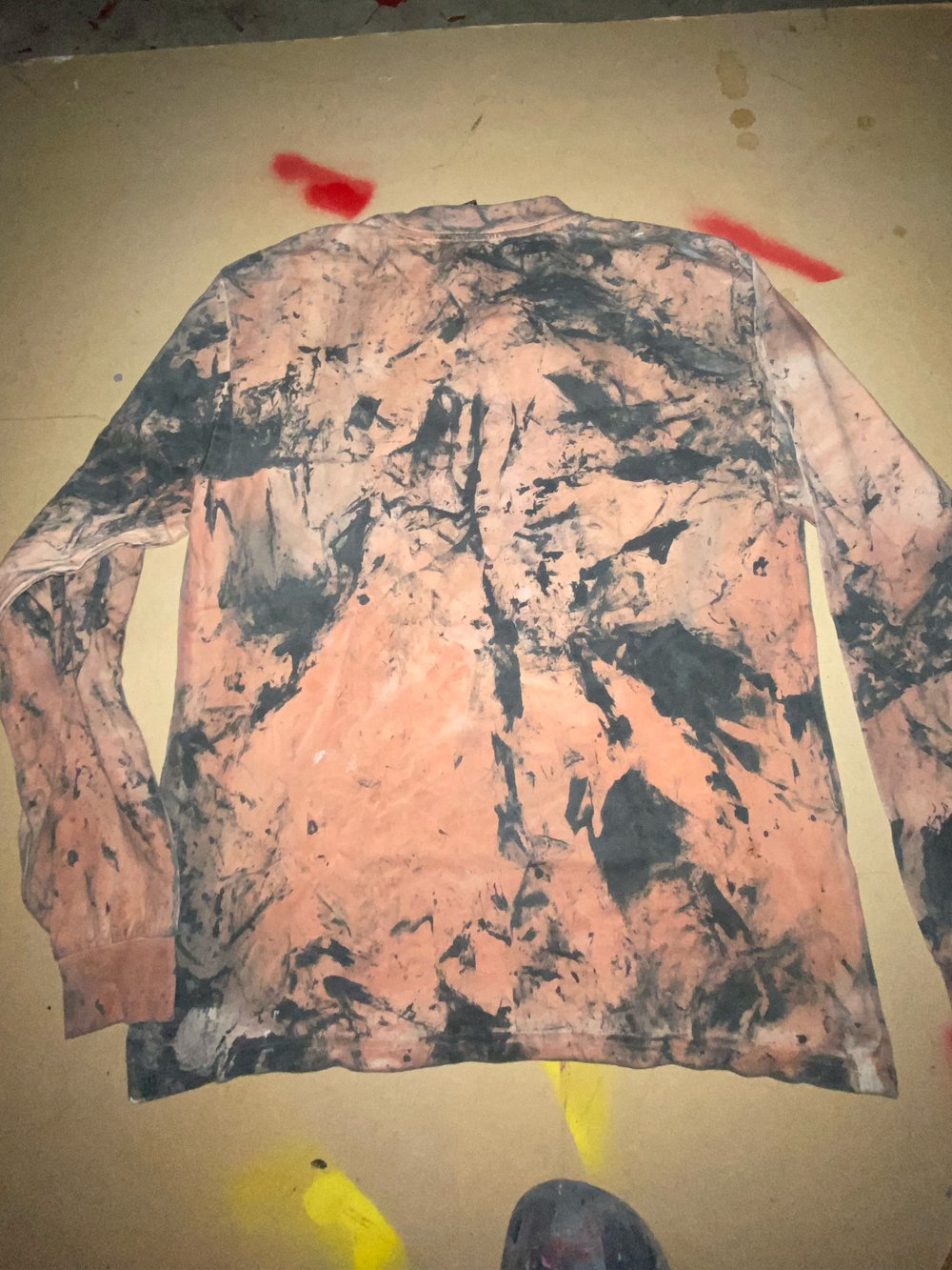 Image of orange long sleeve 1of1