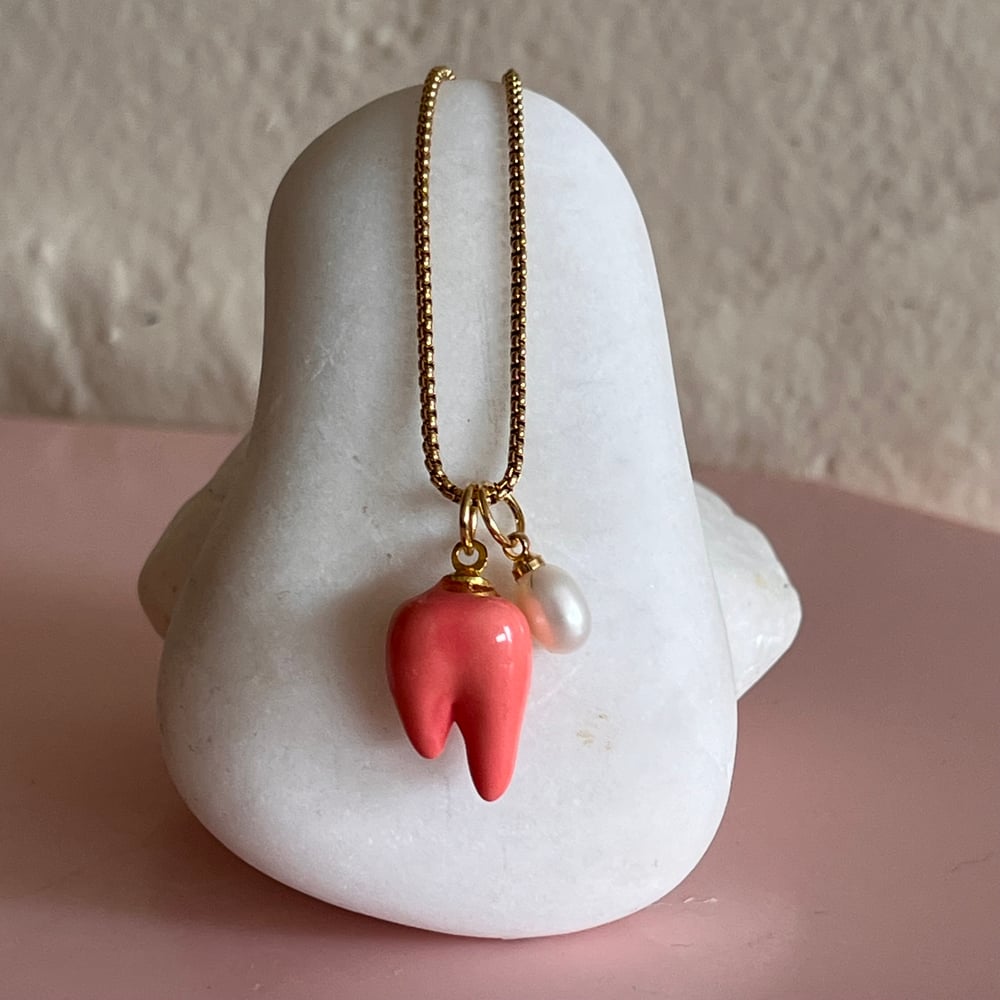 Image of Pearly Whites Necklace