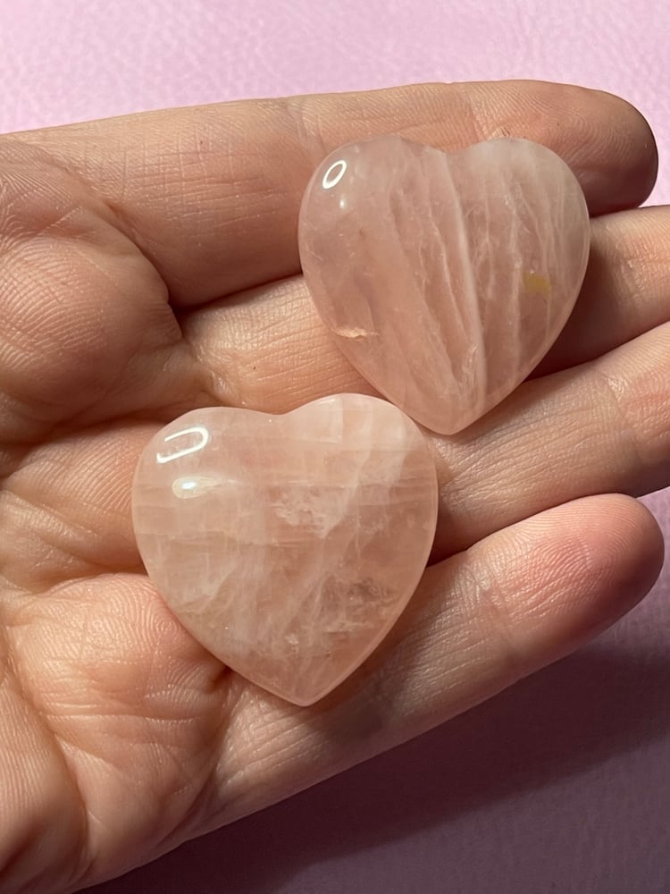 Image of Rose quartz hearts 