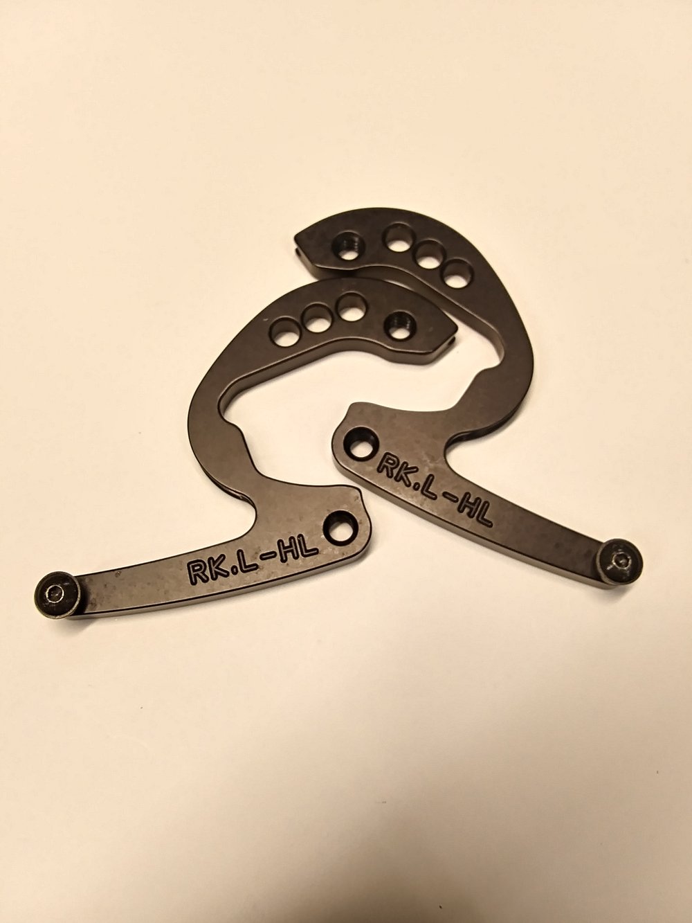 Image of Mathews Chill Series Rock Mods 85% Let Off Letter L 