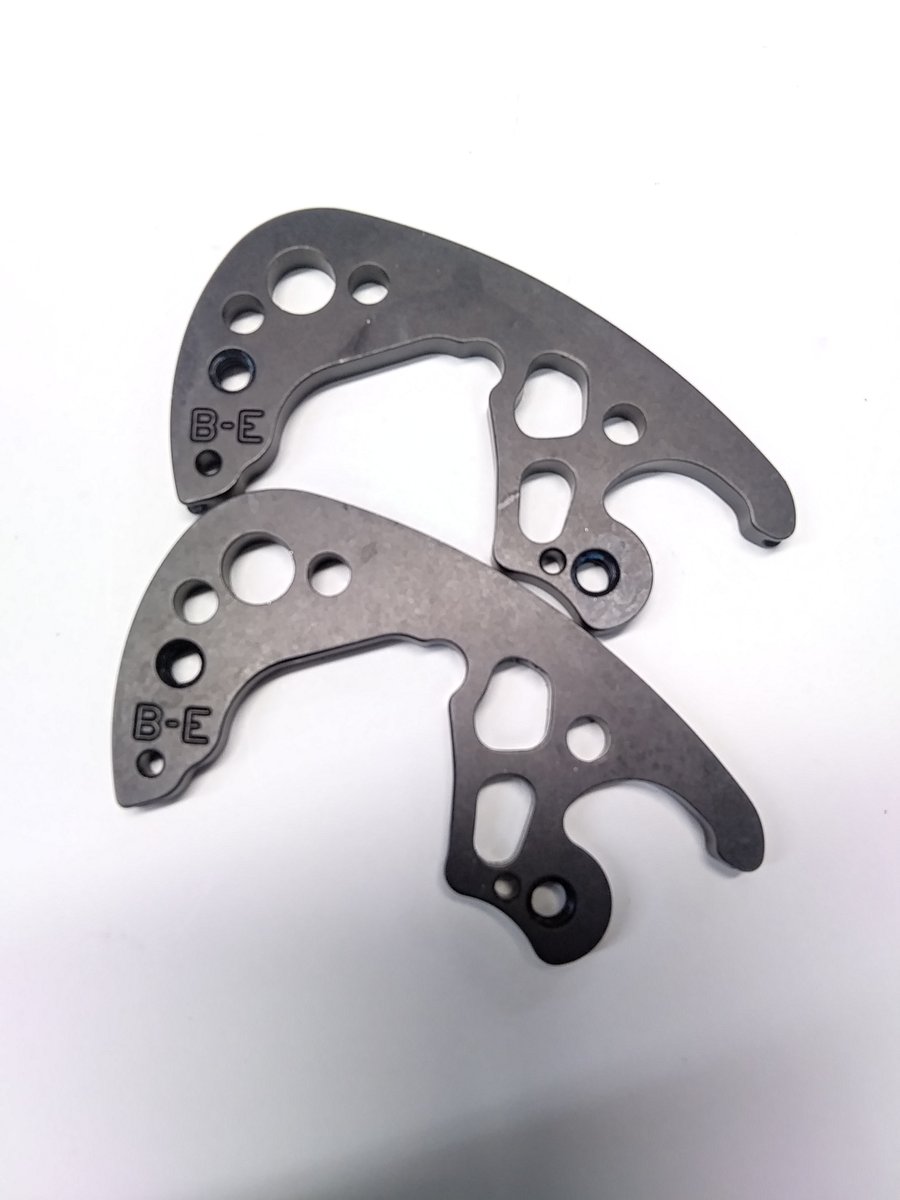 Mathews Mission Blaze/ Ballistic Letter E Mods 28'' Minton Archery