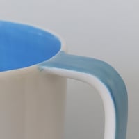 Image 2 of Short mug - twotone design