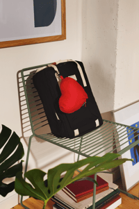 Image 3 of Mochila Corazón