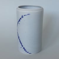 Image 2 of Sprayed line cylinder vase 2