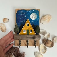 Image 3 of Key holder for 3 hooks.