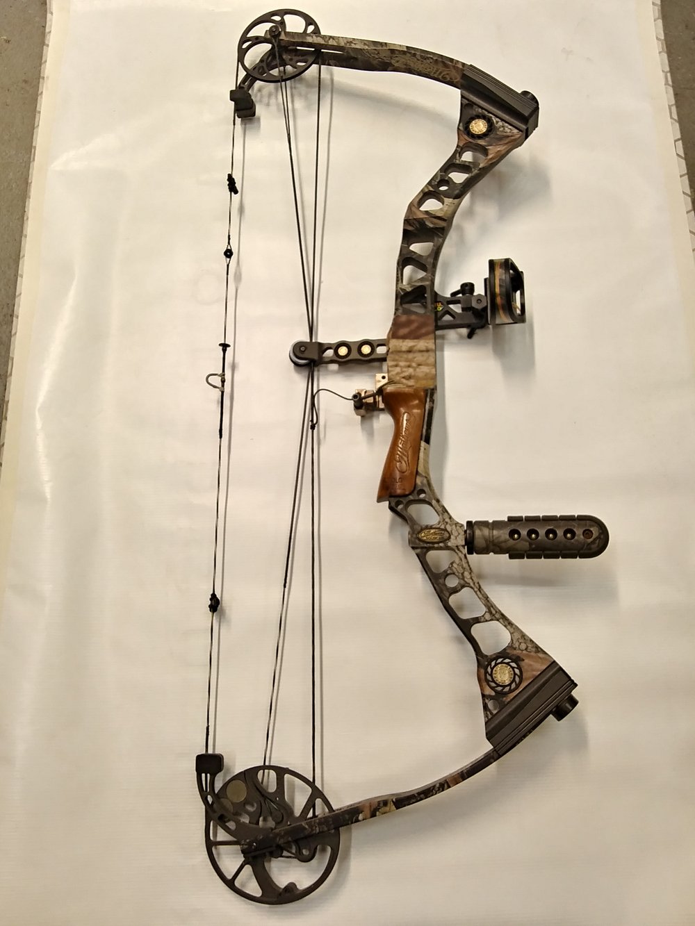 Image of Mathews Switch Back Compound Bow LH 29'' Draw Length