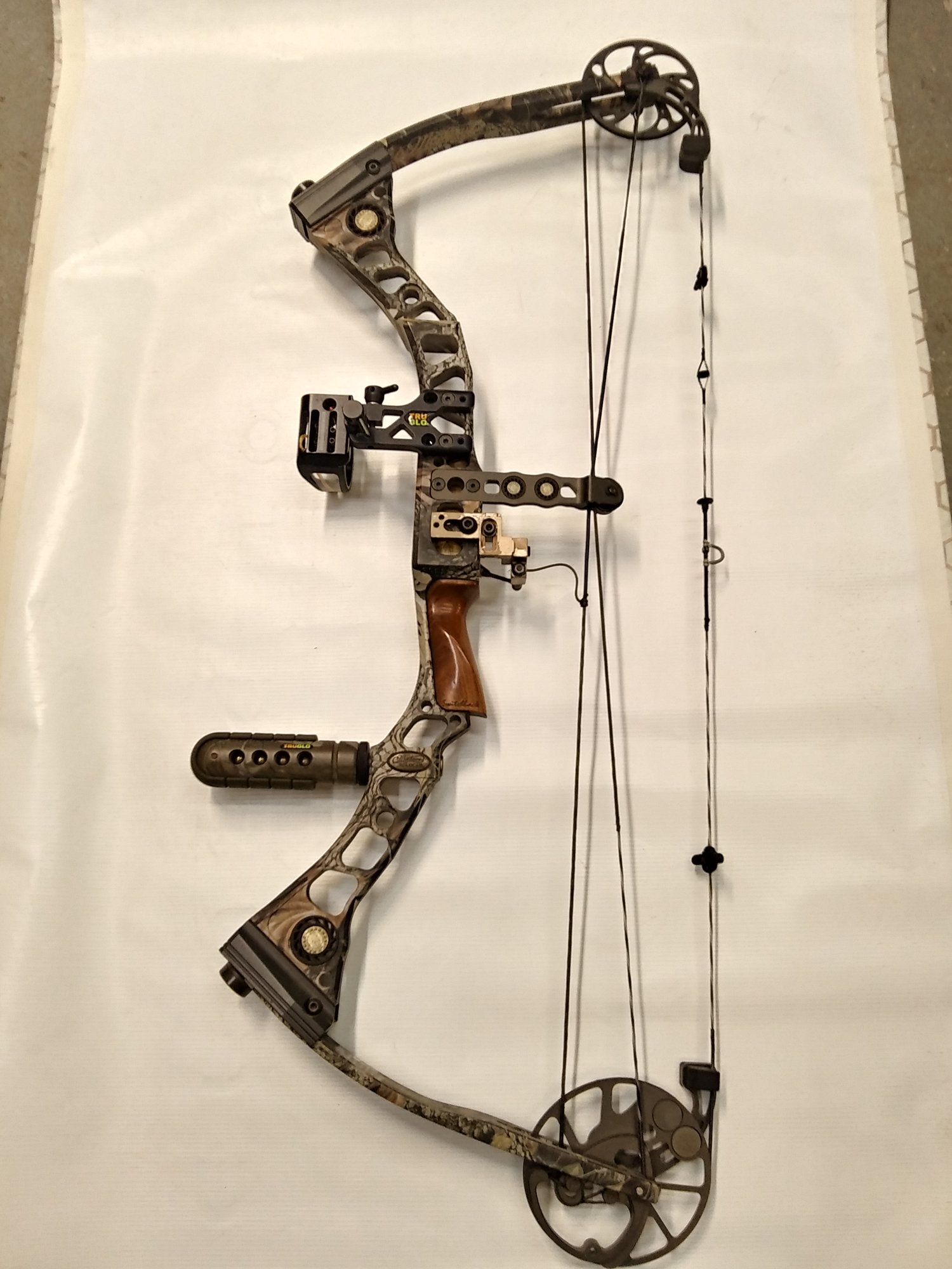 Image of Mathews Switch Back Compound Bow LH 29'' Draw Length